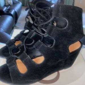 Black wedged lace up sandals, brand new size 6, perfect for any occasion